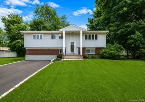 49 Eastern Avenue, Babylon, NY, 6 Bedrooms Bedrooms, 15 Rooms Rooms,3 BathroomsBathrooms,Residential,For Rent,Eastern,0,1026757 49 Eastern Avenue, Babylon, NY, 6 Bedrooms Bedrooms, 15 Rooms Rooms,3 BathroomsBathrooms,Residential,For Rent,Eastern,0,1026757