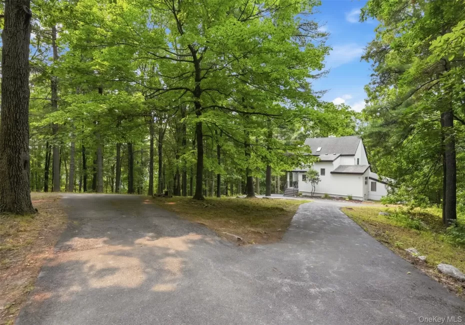 11 Spies Road, New Paltz, NY, 3 Bedrooms Bedrooms, 8 Rooms Rooms,2 BathroomsBathrooms,Residential,For Rent,Spies,0,1026283 11 Spies Road, New Paltz, NY, 3 Bedrooms Bedrooms, 8 Rooms Rooms,2 BathroomsBathrooms,Residential,For Rent,Spies,0,1026283