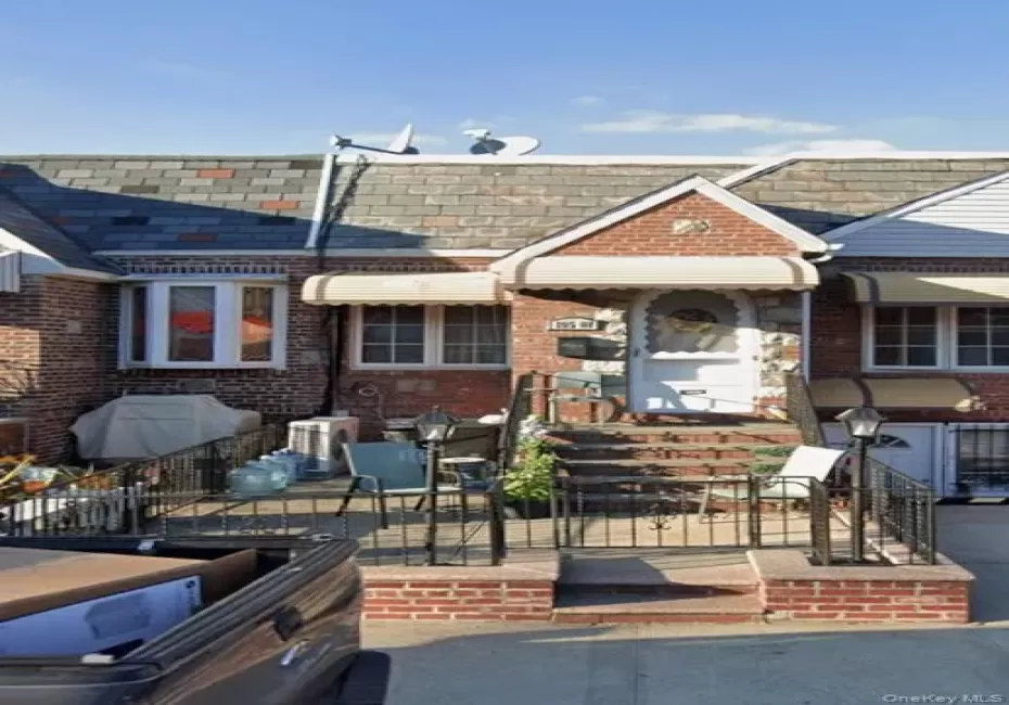 105-07 101st Road, New York, NY, 3 Bedrooms Bedrooms, 6 Rooms Rooms,1 BathroomBathrooms,Residential Lease,For Rent,101st,0,1026872 105-07 101st Road, New York, NY, 3 Bedrooms Bedrooms, 6 Rooms Rooms,1 BathroomBathrooms,Residential Lease,For Rent,101st,0,1026872