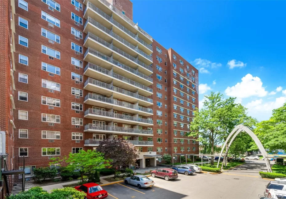 52-30 39th Drive, New York, NY, 1 Bedroom Bedrooms, 3 Rooms Rooms,1 BathroomBathrooms,Residential,For Rent,39th,0,1027088 52-30 39th Drive, New York, NY, 1 Bedroom Bedrooms, 3 Rooms Rooms,1 BathroomBathrooms,Residential,For Rent,39th,0,1027088