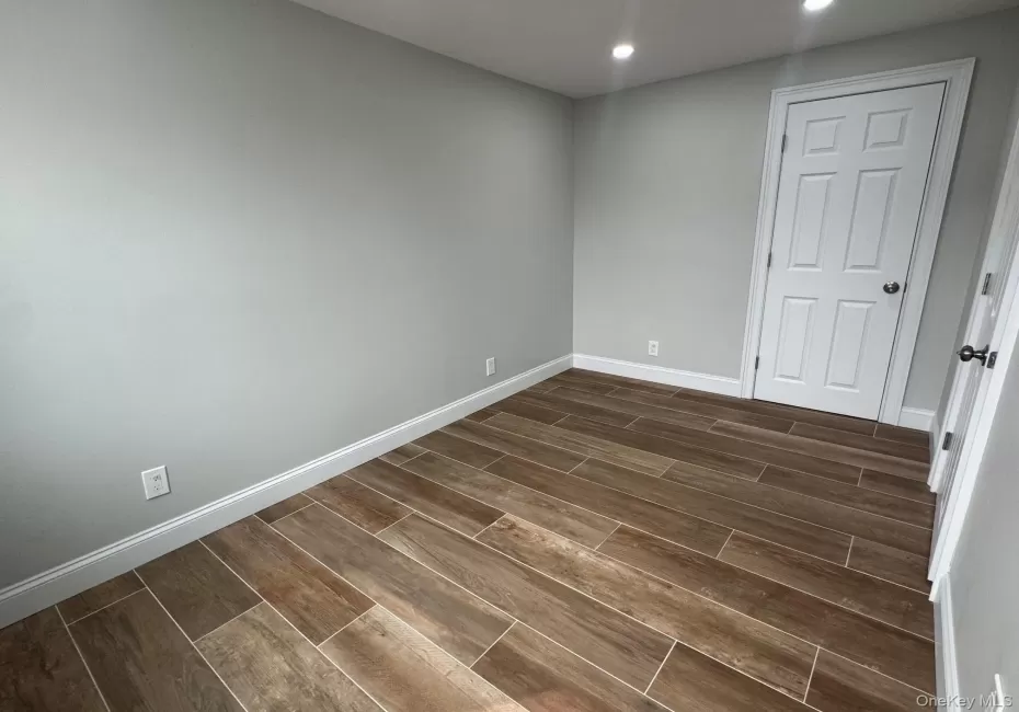 233 Franklin Street, Hempstead, NY, 1 Bedroom Bedrooms, 4 Rooms Rooms,1 BathroomBathrooms,Residential Lease,For Rent,Franklin,0,1026871 233 Franklin Street, Hempstead, NY, 1 Bedroom Bedrooms, 4 Rooms Rooms,1 BathroomBathrooms,Residential Lease,For Rent,Franklin,0,1026871