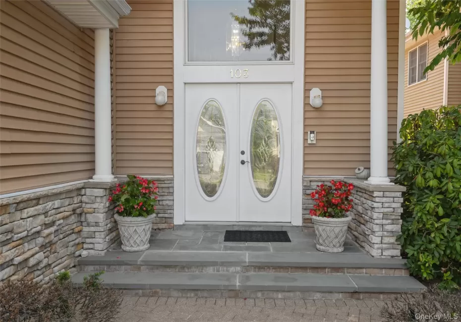 103 Redan Drive, Smithtown, NY, 4 Bedrooms Bedrooms, 10 Rooms Rooms,3 BathroomsBathrooms,Residential,For Rent,Redan,0,1026048 103 Redan Drive, Smithtown, NY, 4 Bedrooms Bedrooms, 10 Rooms Rooms,3 BathroomsBathrooms,Residential,For Rent,Redan,0,1026048