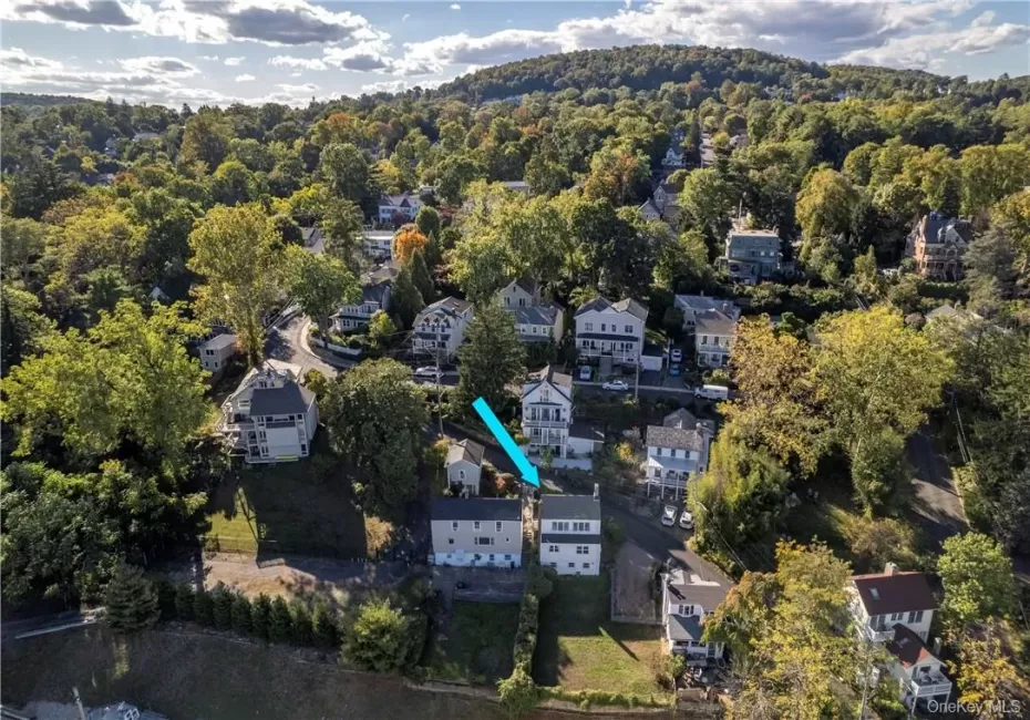 Drone / aerial view Drone / aerial view
