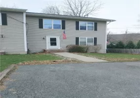 3 Teneyck Avenue, Warwick (town), NY, 3 Bedrooms Bedrooms, 6 Rooms Rooms,3 BathroomsBathrooms,Residential Lease,For Rent,Teneyck,0,1027085 3 Teneyck Avenue, Warwick (town), NY, 3 Bedrooms Bedrooms, 6 Rooms Rooms,3 BathroomsBathrooms,Residential Lease,For Rent,Teneyck,0,1027085