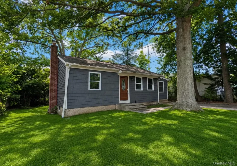 52 King Road, Brookhaven, NY, 3 Bedrooms Bedrooms, 5 Rooms Rooms,1 BathroomBathrooms,Residential,For Rent,King,0,1026387 52 King Road, Brookhaven, NY, 3 Bedrooms Bedrooms, 5 Rooms Rooms,1 BathroomBathrooms,Residential,For Rent,King,0,1026387
