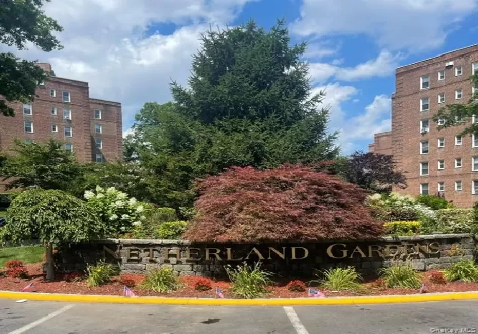 Welcome to Netherland Gardens Welcome to Netherland Gardens