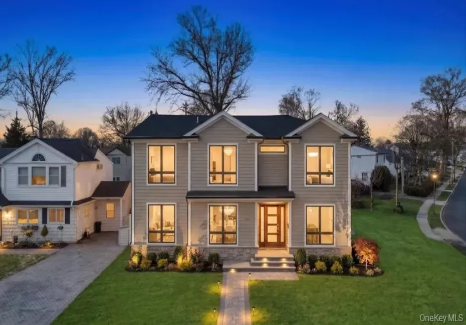 2 Poppy Lane, Hempstead, NY, 5 Bedrooms Bedrooms, 15 Rooms Rooms,6 BathroomsBathrooms,Residential,For Rent,Poppy,0,989659 2 Poppy Lane, Hempstead, NY, 5 Bedrooms Bedrooms, 15 Rooms Rooms,6 BathroomsBathrooms,Residential,For Rent,Poppy,0,989659