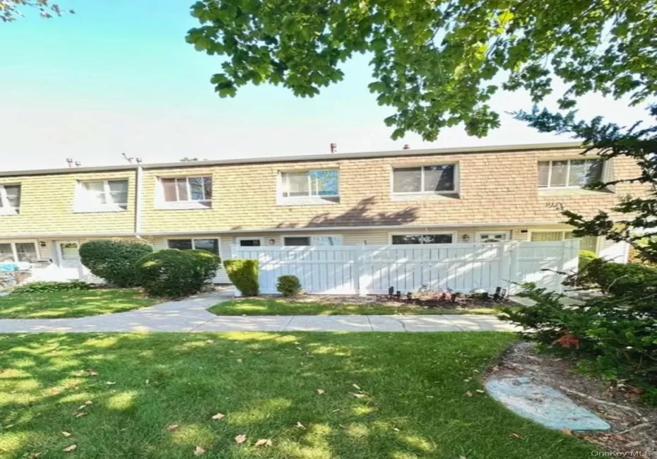 154 Storm Drive, Brookhaven, NY, 2 Bedrooms Bedrooms, 5 Rooms Rooms,1 BathroomBathrooms,Residential Lease,For Rent,Storm,0,1027149 154 Storm Drive, Brookhaven, NY, 2 Bedrooms Bedrooms, 5 Rooms Rooms,1 BathroomBathrooms,Residential Lease,For Rent,Storm,0,1027149