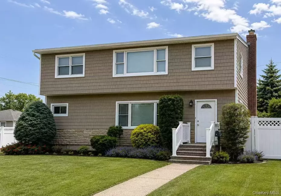 278 4th Street, Oyster Bay, NY, 5 Bedrooms Bedrooms, 10 Rooms Rooms,2 BathroomsBathrooms,Residential Lease,For Rent,4th,0,1027180 278 4th Street, Oyster Bay, NY, 5 Bedrooms Bedrooms, 10 Rooms Rooms,2 BathroomsBathrooms,Residential Lease,For Rent,4th,0,1027180