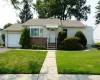 11 Linden Court, Oyster Bay, NY, 2 Bedrooms Bedrooms, 6 Rooms Rooms,1 BathroomBathrooms,Residential Lease,For Rent,Linden,0,1026826 11 Linden Court, Oyster Bay, NY, 2 Bedrooms Bedrooms, 6 Rooms Rooms,1 BathroomBathrooms,Residential Lease,For Rent,Linden,0,1026826