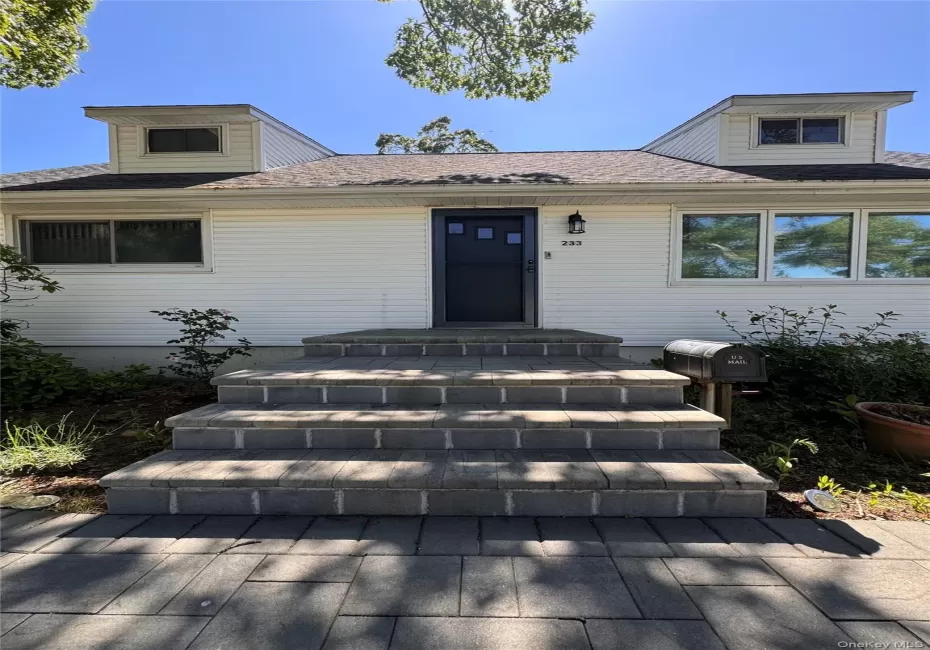 233 15th Street, Babylon, NY, 4 Bedrooms Bedrooms, 13 Rooms Rooms,2 BathroomsBathrooms,Residential,For Rent,15th,0,1027252 233 15th Street, Babylon, NY, 4 Bedrooms Bedrooms, 13 Rooms Rooms,2 BathroomsBathrooms,Residential,For Rent,15th,0,1027252