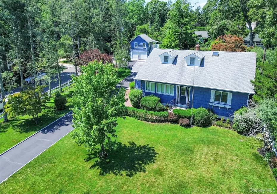 8275 Skunk Lane, Southold, NY, 4 Bedrooms Bedrooms, 10 Rooms Rooms,3 BathroomsBathrooms,Residential,For Rent,Skunk,0,1024349 8275 Skunk Lane, Southold, NY, 4 Bedrooms Bedrooms, 10 Rooms Rooms,3 BathroomsBathrooms,Residential,For Rent,Skunk,0,1024349