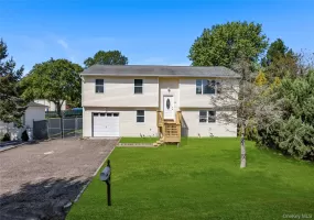 25 Marshall Street, Brookhaven, NY, 6 Bedrooms Bedrooms, 11 Rooms Rooms,2 BathroomsBathrooms,Residential,For Rent,Marshall,0,1027229 25 Marshall Street, Brookhaven, NY, 6 Bedrooms Bedrooms, 11 Rooms Rooms,2 BathroomsBathrooms,Residential,For Rent,Marshall,0,1027229