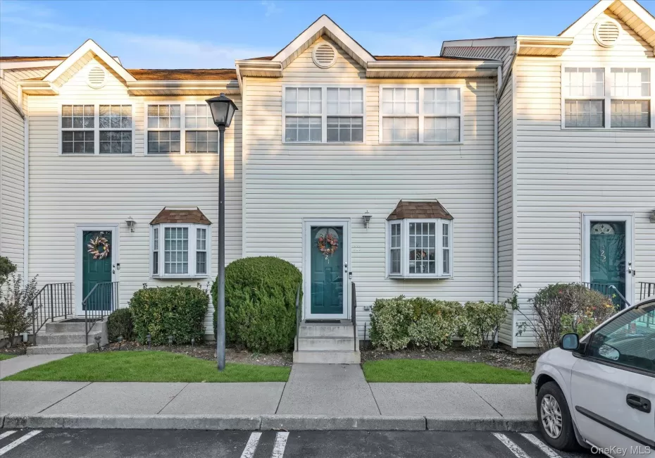 1027 Jerusalem Avenue, Hempstead, NY, 2 Bedrooms Bedrooms, 4 Rooms Rooms,1 BathroomBathrooms,Residential,For Rent,Jerusalem,0,1021481 1027 Jerusalem Avenue, Hempstead, NY, 2 Bedrooms Bedrooms, 4 Rooms Rooms,1 BathroomBathrooms,Residential,For Rent,Jerusalem,0,1021481