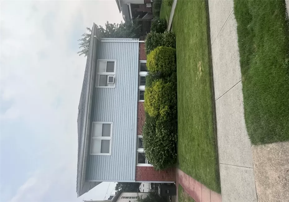 348 Beech Street, Long Beach, NY, 2 Bedrooms Bedrooms, 4 Rooms Rooms,1 BathroomBathrooms,Residential Lease,For Rent,Beech,0,1027257 348 Beech Street, Long Beach, NY, 2 Bedrooms Bedrooms, 4 Rooms Rooms,1 BathroomBathrooms,Residential Lease,For Rent,Beech,0,1027257