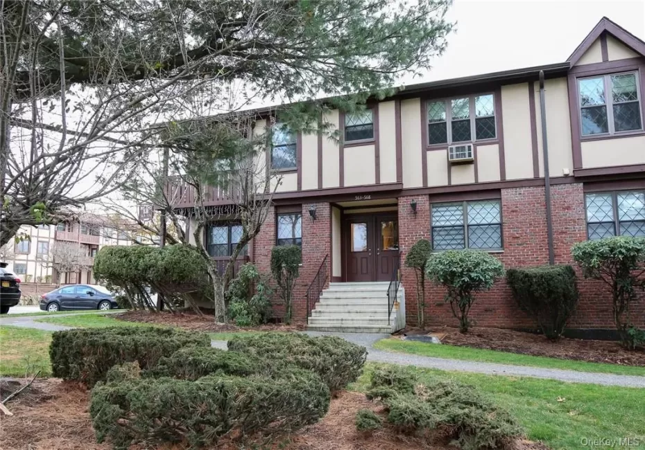 564 Sierra Vista Lane, Clarkstown, NY, 1 Bedroom Bedrooms, 5 Rooms Rooms,1 BathroomBathrooms,Residential Lease,For Rent,Sierra Vista,0,1027167 564 Sierra Vista Lane, Clarkstown, NY, 1 Bedroom Bedrooms, 5 Rooms Rooms,1 BathroomBathrooms,Residential Lease,For Rent,Sierra Vista,0,1027167