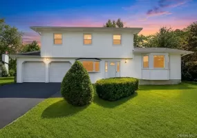 2 Valley Forge Drive, Babylon, NY, 4 Bedrooms Bedrooms, 7 Rooms Rooms,2 BathroomsBathrooms,Residential,For Rent,Valley Forge,0,1026709 2 Valley Forge Drive, Babylon, NY, 4 Bedrooms Bedrooms, 7 Rooms Rooms,2 BathroomsBathrooms,Residential,For Rent,Valley Forge,0,1026709