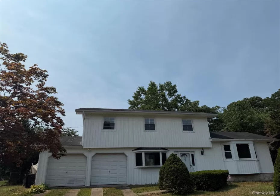 2 Valley Forge Drive, Babylon, NY, 4 Bedrooms Bedrooms, 7 Rooms Rooms,2 BathroomsBathrooms,Residential,For Rent,Valley Forge,0,1026709 2 Valley Forge Drive, Babylon, NY, 4 Bedrooms Bedrooms, 7 Rooms Rooms,2 BathroomsBathrooms,Residential,For Rent,Valley Forge,0,1026709
