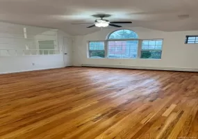 670 Schenck Avenue, New York, NY, 3 Bedrooms Bedrooms, 7 Rooms Rooms,2 BathroomsBathrooms,Residential Lease,For Rent,Schenck,0,1027394 670 Schenck Avenue, New York, NY, 3 Bedrooms Bedrooms, 7 Rooms Rooms,2 BathroomsBathrooms,Residential Lease,For Rent,Schenck,0,1027394