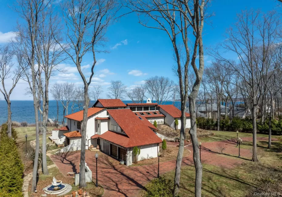 1 Sea Crest Drive, Huntington, NY, 5 Bedrooms Bedrooms, 14 Rooms Rooms,6 BathroomsBathrooms,Residential,For Rent,Sea Crest,0,972399 1 Sea Crest Drive, Huntington, NY, 5 Bedrooms Bedrooms, 14 Rooms Rooms,6 BathroomsBathrooms,Residential,For Rent,Sea Crest,0,972399
