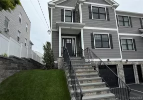 172 Lakeview Avenue, Harrison, NY, 5 Bedrooms Bedrooms, 12 Rooms Rooms,3 BathroomsBathrooms,Residential Lease,For Rent,Lakeview,0,1000417 172 Lakeview Avenue, Harrison, NY, 5 Bedrooms Bedrooms, 12 Rooms Rooms,3 BathroomsBathrooms,Residential Lease,For Rent,Lakeview,0,1000417