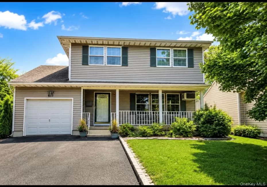 611 Peconic Avenue, Babylon, NY, 4 Bedrooms Bedrooms, 10 Rooms Rooms,3 BathroomsBathrooms,Residential Lease,For Rent,Peconic Avenue,0,1027234 611 Peconic Avenue, Babylon, NY, 4 Bedrooms Bedrooms, 10 Rooms Rooms,3 BathroomsBathrooms,Residential Lease,For Rent,Peconic Avenue,0,1027234