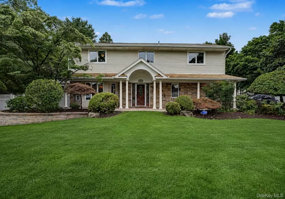 6 Field Daisy Lane, Huntington, NY, 5 Bedrooms Bedrooms, 8 Rooms Rooms,3 BathroomsBathrooms,Residential,For Rent,Field Daisy,0,1027158 6 Field Daisy Lane, Huntington, NY, 5 Bedrooms Bedrooms, 8 Rooms Rooms,3 BathroomsBathrooms,Residential,For Rent,Field Daisy,0,1027158