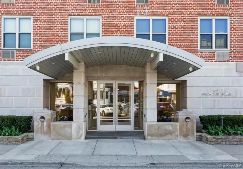 410 Broadway, Long Beach, NY, 1 Bedroom Bedrooms, 4 Rooms Rooms,1 BathroomBathrooms,Residential,For Rent,Broadway,0,1027130 410 Broadway, Long Beach, NY, 1 Bedroom Bedrooms, 4 Rooms Rooms,1 BathroomBathrooms,Residential,For Rent,Broadway,0,1027130