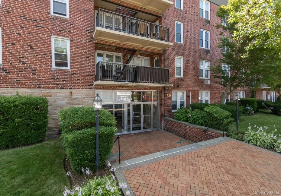 60 Hempstead Avenue, Hempstead, NY, 1 Bedroom Bedrooms, 4 Rooms Rooms,1 BathroomBathrooms,Residential,For Rent,Hempstead,0,1026473 60 Hempstead Avenue, Hempstead, NY, 1 Bedroom Bedrooms, 4 Rooms Rooms,1 BathroomBathrooms,Residential,For Rent,Hempstead,0,1026473