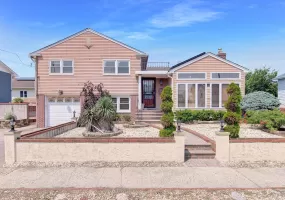 24 Pinehurst Street, Hempstead, NY, 4 Bedrooms Bedrooms, 9 Rooms Rooms,3 BathroomsBathrooms,Residential,For Rent,Pinehurst,0,1023744 24 Pinehurst Street, Hempstead, NY, 4 Bedrooms Bedrooms, 9 Rooms Rooms,3 BathroomsBathrooms,Residential,For Rent,Pinehurst,0,1023744