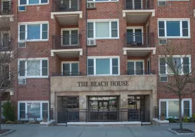 740 East Broadway, Long Beach, NY, 1 Bedroom Bedrooms, 4 Rooms Rooms,1 BathroomBathrooms,Residential Lease,For Rent,East Broadway,0,1027459 740 East Broadway, Long Beach, NY, 1 Bedroom Bedrooms, 4 Rooms Rooms,1 BathroomBathrooms,Residential Lease,For Rent,East Broadway,0,1027459