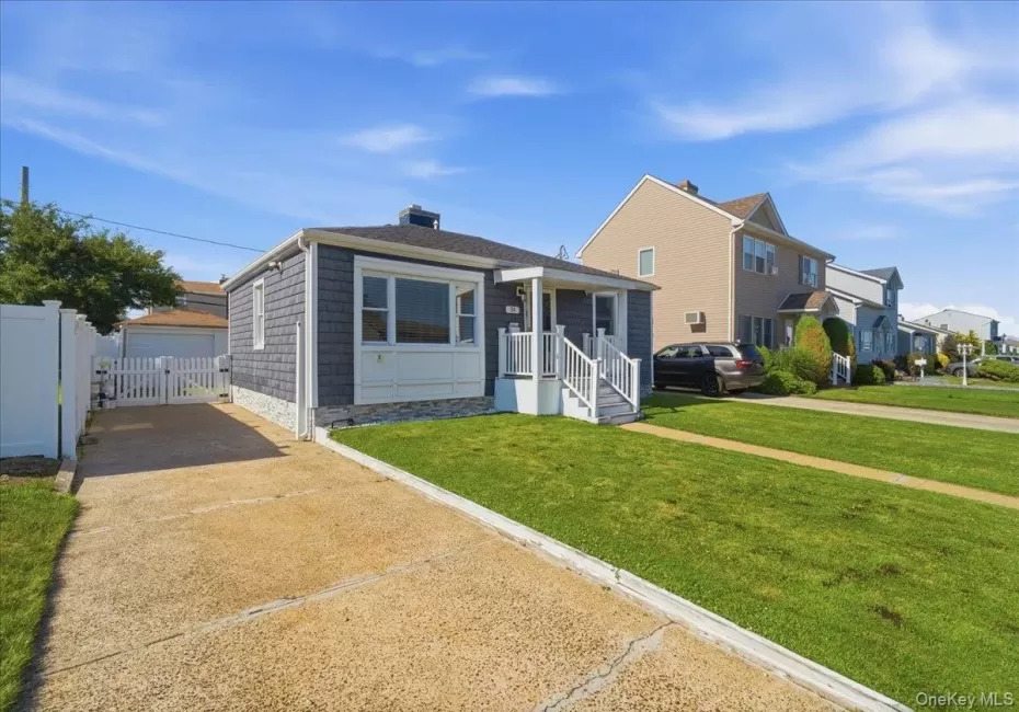 34 Polk Street, Hempstead, NY, 3 Bedrooms Bedrooms, 5 Rooms Rooms,1 BathroomBathrooms,Residential,For Rent,Polk,0,1024210 34 Polk Street, Hempstead, NY, 3 Bedrooms Bedrooms, 5 Rooms Rooms,1 BathroomBathrooms,Residential,For Rent,Polk,0,1024210