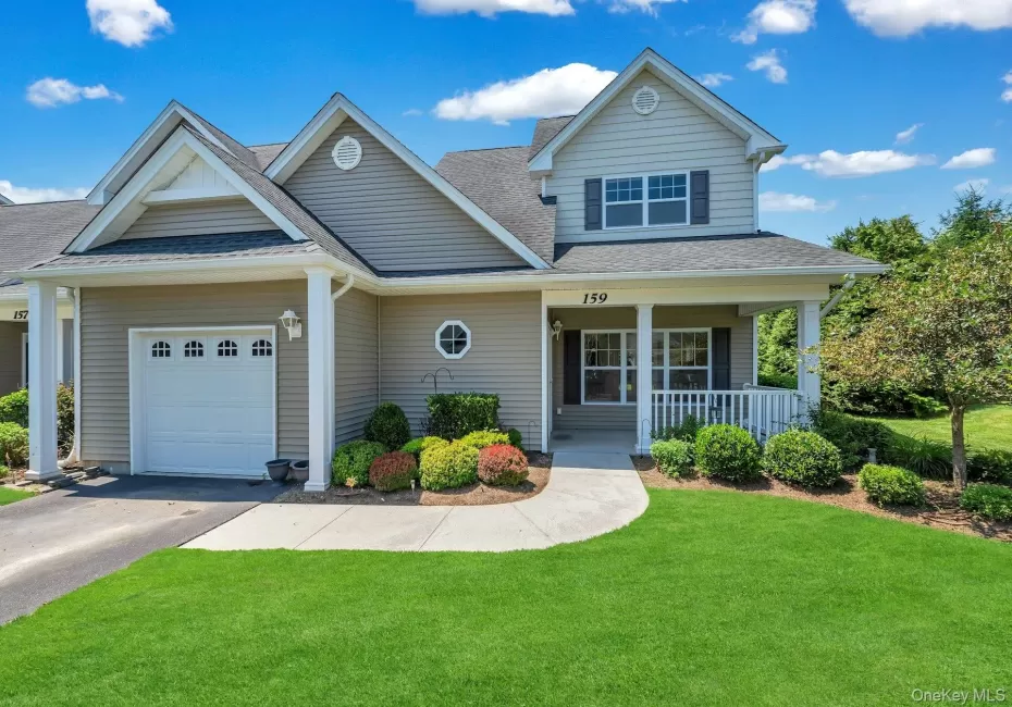 159 Stoneleigh Drive, Riverhead, NY, 2 Bedrooms Bedrooms, 7 Rooms Rooms,3 BathroomsBathrooms,Residential,For Rent,Stoneleigh,0,1022160 159 Stoneleigh Drive, Riverhead, NY, 2 Bedrooms Bedrooms, 7 Rooms Rooms,3 BathroomsBathrooms,Residential,For Rent,Stoneleigh,0,1022160