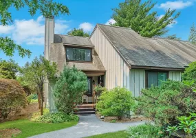 120 Locust Lane, Greenburgh, NY, 2 Bedrooms Bedrooms, 6 Rooms Rooms,2 BathroomsBathrooms,Residential,For Rent,Locust,0,1026707 120 Locust Lane, Greenburgh, NY, 2 Bedrooms Bedrooms, 6 Rooms Rooms,2 BathroomsBathrooms,Residential,For Rent,Locust,0,1026707