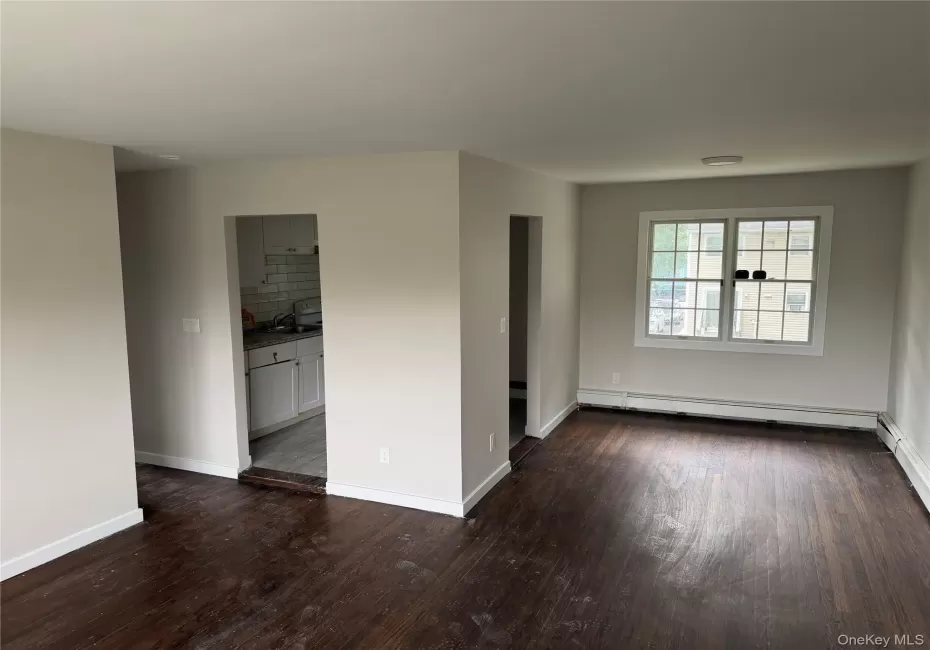 18 15th Street, Babylon, NY, 3 Bedrooms Bedrooms, 5 Rooms Rooms,1 BathroomBathrooms,Residential Lease,For Rent,15th,0,1027574 18 15th Street, Babylon, NY, 3 Bedrooms Bedrooms, 5 Rooms Rooms,1 BathroomBathrooms,Residential Lease,For Rent,15th,0,1027574