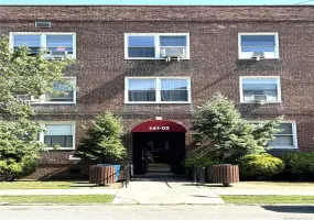 141-02 78th Road, New York, NY, 2 Bedrooms Bedrooms, 5 Rooms Rooms,1 BathroomBathrooms,Residential,For Rent,78th,0,1027666 141-02 78th Road, New York, NY, 2 Bedrooms Bedrooms, 5 Rooms Rooms,1 BathroomBathrooms,Residential,For Rent,78th,0,1027666