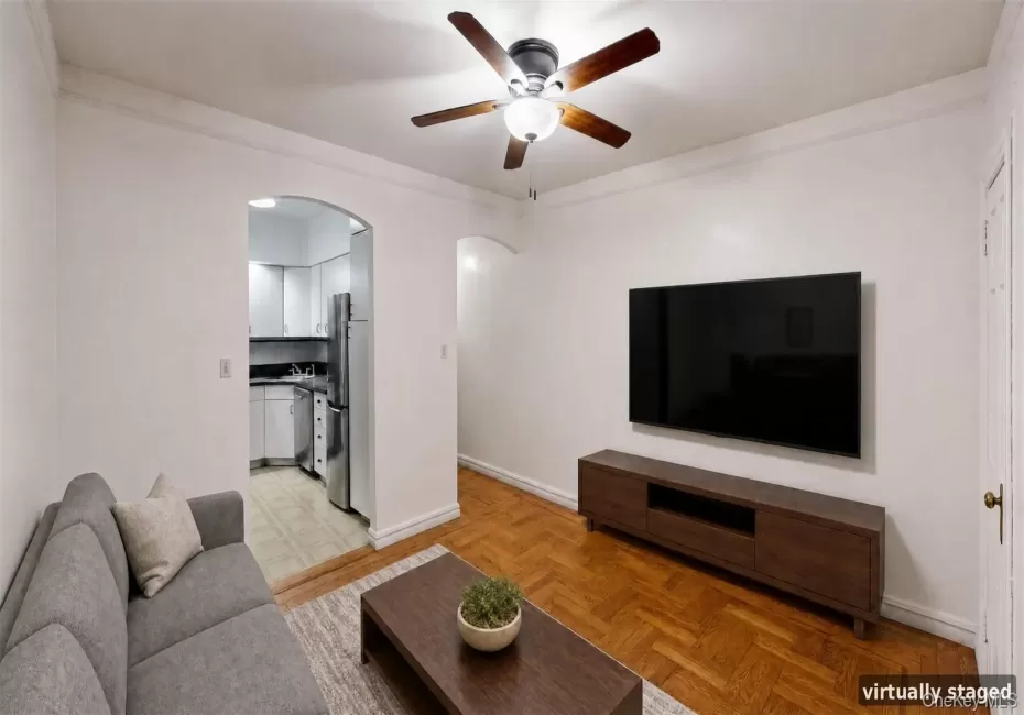 47-55 39th Place, New York, NY, 1 Bedroom Bedrooms, 4 Rooms Rooms,1 BathroomBathrooms,Residential,For Rent,39th,0,1027650 47-55 39th Place, New York, NY, 1 Bedroom Bedrooms, 4 Rooms Rooms,1 BathroomBathrooms,Residential,For Rent,39th,0,1027650