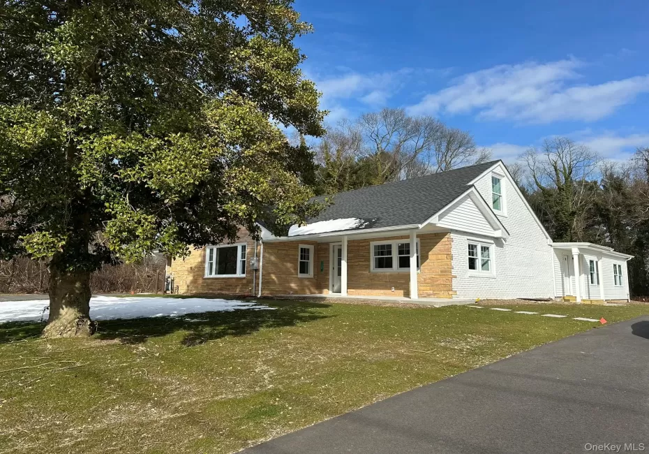 125 Main Street, Smithtown, NY, 7 Bedrooms Bedrooms, 11 Rooms Rooms,5 BathroomsBathrooms,Residential,For Rent,Main,0,1027445 125 Main Street, Smithtown, NY, 7 Bedrooms Bedrooms, 11 Rooms Rooms,5 BathroomsBathrooms,Residential,For Rent,Main,0,1027445