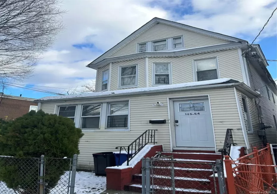 14554 107th Avenue, New York, NY, 3 Bedrooms Bedrooms, 6 Rooms Rooms,1 BathroomBathrooms,Residential Lease,For Rent,107th,0,1027600 14554 107th Avenue, New York, NY, 3 Bedrooms Bedrooms, 6 Rooms Rooms,1 BathroomBathrooms,Residential Lease,For Rent,107th,0,1027600