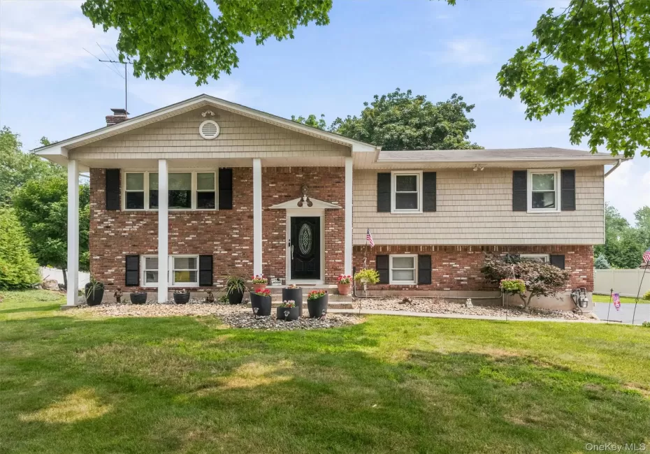 Your new home has a town approved second apartment for your extended Guests on the lower floor with its own private entrance. Your new home has a town approved second apartment for your extended Guests on the lower floor with its own private entrance.