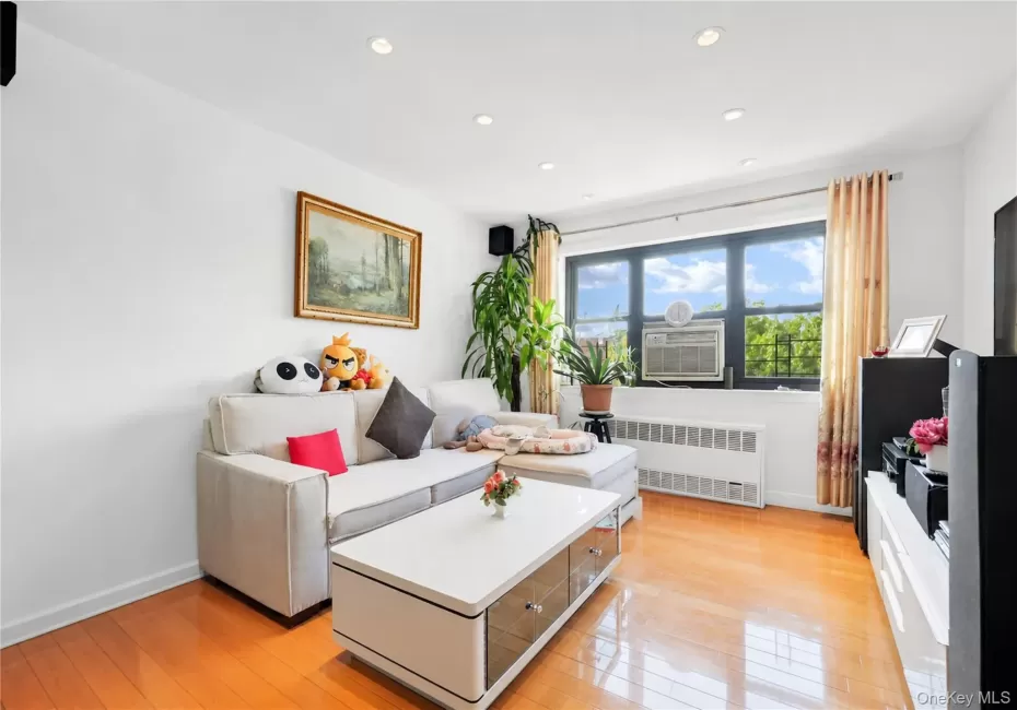 138-25 31 Drive, New York, NY, 1 Bedroom Bedrooms, 4 Rooms Rooms,1 BathroomBathrooms,Residential,For Rent,31,0,1027607 138-25 31 Drive, New York, NY, 1 Bedroom Bedrooms, 4 Rooms Rooms,1 BathroomBathrooms,Residential,For Rent,31,0,1027607