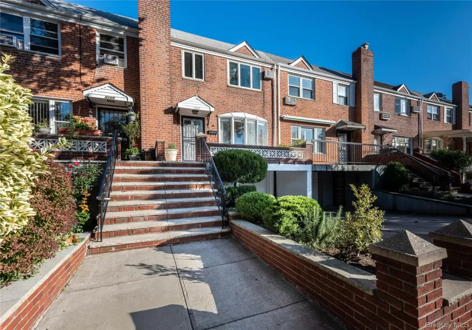 5107 64th Street, New York, NY, 3 Bedrooms Bedrooms, 5 Rooms Rooms,1 BathroomBathrooms,Residential,For Rent,64th,0,1027657 5107 64th Street, New York, NY, 3 Bedrooms Bedrooms, 5 Rooms Rooms,1 BathroomBathrooms,Residential,For Rent,64th,0,1027657