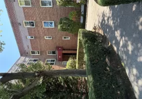 50 Davenport Avenue, New Rochelle, NY, 1 Bedroom Bedrooms, 3 Rooms Rooms,1 BathroomBathrooms,Residential,For Rent,Davenport,0,1027232 50 Davenport Avenue, New Rochelle, NY, 1 Bedroom Bedrooms, 3 Rooms Rooms,1 BathroomBathrooms,Residential,For Rent,Davenport,0,1027232