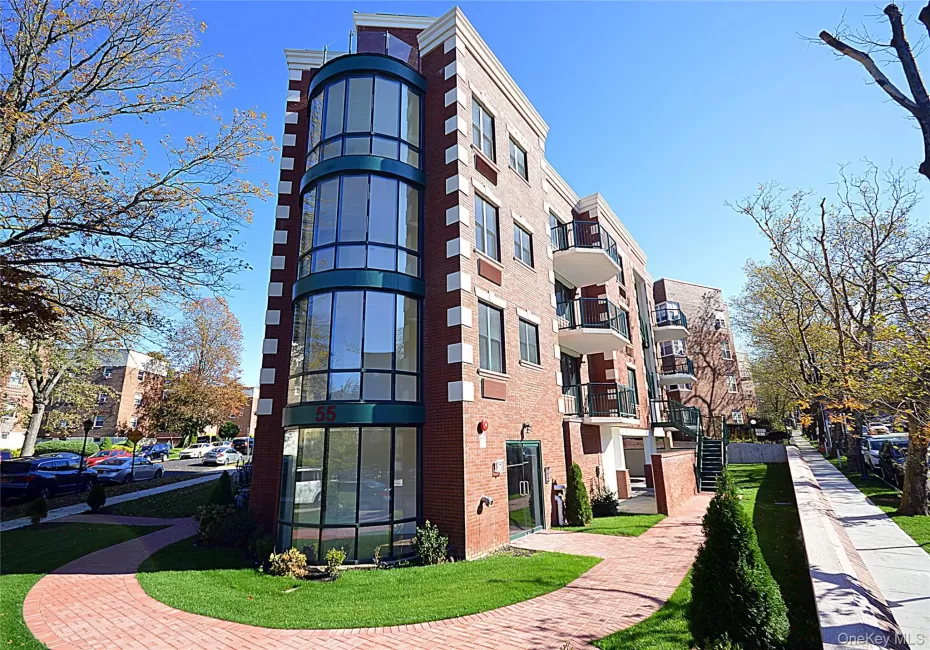 55 South Middle Neck Road, North Hempstead, NY, 2 Bedrooms Bedrooms, 5 Rooms Rooms,2 BathroomsBathrooms,Residential Lease,For Rent,South Middle Neck,0,1025593 55 South Middle Neck Road, North Hempstead, NY, 2 Bedrooms Bedrooms, 5 Rooms Rooms,2 BathroomsBathrooms,Residential Lease,For Rent,South Middle Neck,0,1025593
