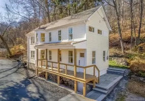 20 Campbell Street, Rosendale, NY, 3 Bedrooms Bedrooms, 7 Rooms Rooms,2 BathroomsBathrooms,Residential,For Rent,Campbell,0,1027763 20 Campbell Street, Rosendale, NY, 3 Bedrooms Bedrooms, 7 Rooms Rooms,2 BathroomsBathrooms,Residential,For Rent,Campbell,0,1027763