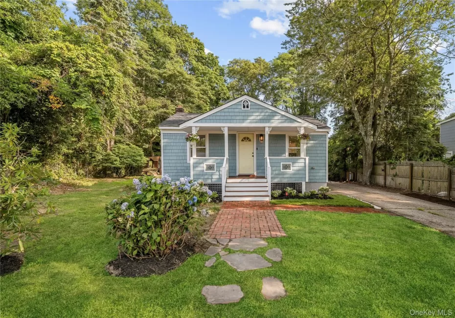 46 Barclay Road, Brookhaven, NY, 2 Bedrooms Bedrooms, 5 Rooms Rooms,1 BathroomBathrooms,Residential,For Rent,Barclay,0,1027921 46 Barclay Road, Brookhaven, NY, 2 Bedrooms Bedrooms, 5 Rooms Rooms,1 BathroomBathrooms,Residential,For Rent,Barclay,0,1027921