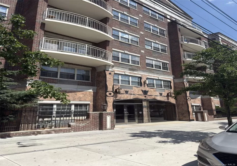 38-11 108th Street, New York, NY, 1 Bedroom Bedrooms, 3 Rooms Rooms,1 BathroomBathrooms,Residential,For Rent,108th,0,1027814 38-11 108th Street, New York, NY, 1 Bedroom Bedrooms, 3 Rooms Rooms,1 BathroomBathrooms,Residential,For Rent,108th,0,1027814