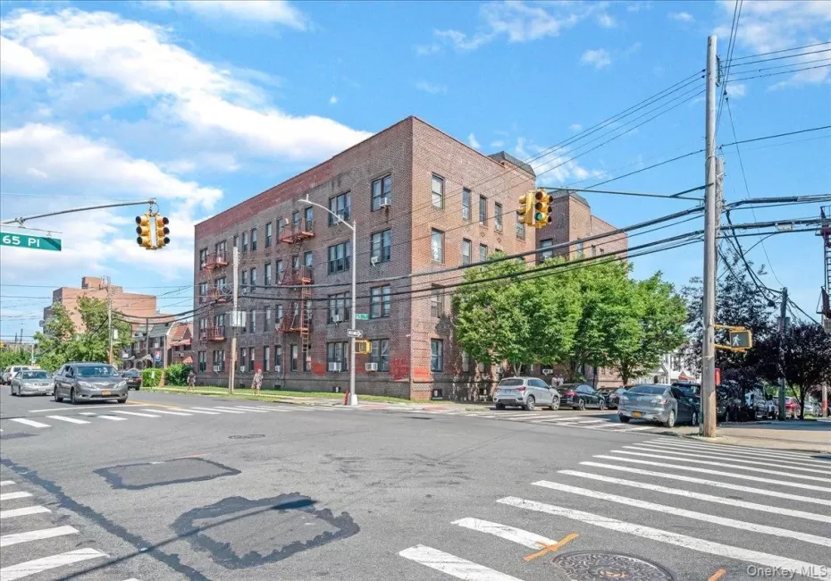 39-82 65th Place, New York, NY, 1 Bedroom Bedrooms, 3 Rooms Rooms,1 BathroomBathrooms,Residential,For Rent,65th Place,0,1027818 39-82 65th Place, New York, NY, 1 Bedroom Bedrooms, 3 Rooms Rooms,1 BathroomBathrooms,Residential,For Rent,65th Place,0,1027818