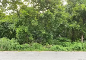 724 Macdonald Avenue, Brookhaven, NY, ,Land,For Rent,Macdonald,0,1027881 724 Macdonald Avenue, Brookhaven, NY, ,Land,For Rent,Macdonald,0,1027881