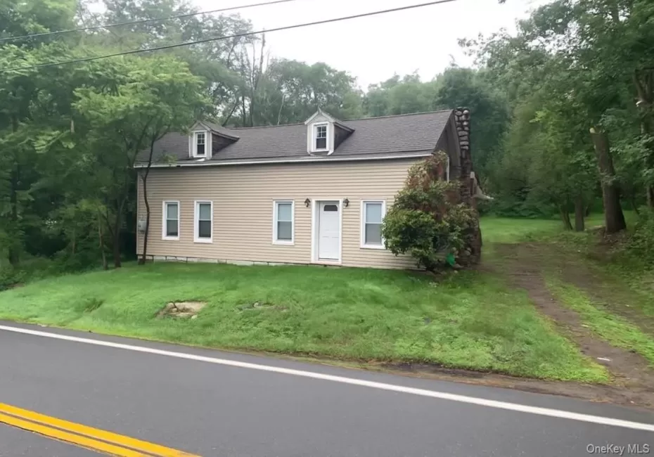 2453 State Route 209, Mamakating, NY, 3 Bedrooms Bedrooms, 7 Rooms Rooms,2 BathroomsBathrooms,Residential Lease,For Rent,State Route 209,0,1027536 2453 State Route 209, Mamakating, NY, 3 Bedrooms Bedrooms, 7 Rooms Rooms,2 BathroomsBathrooms,Residential Lease,For Rent,State Route 209,0,1027536